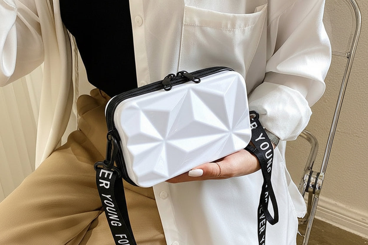 Diamond Elegance Cosmetic Travel Case